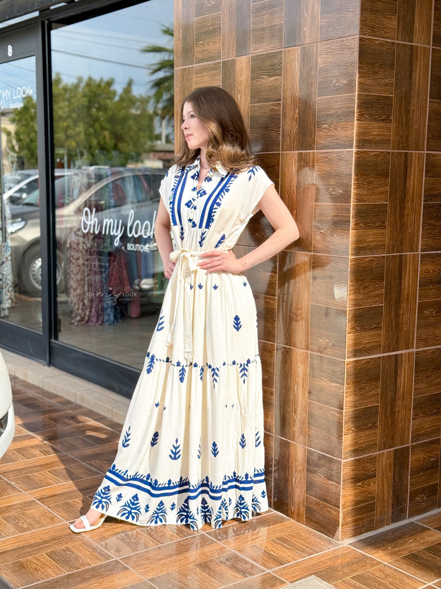 AF-94 vestido estampado hojas