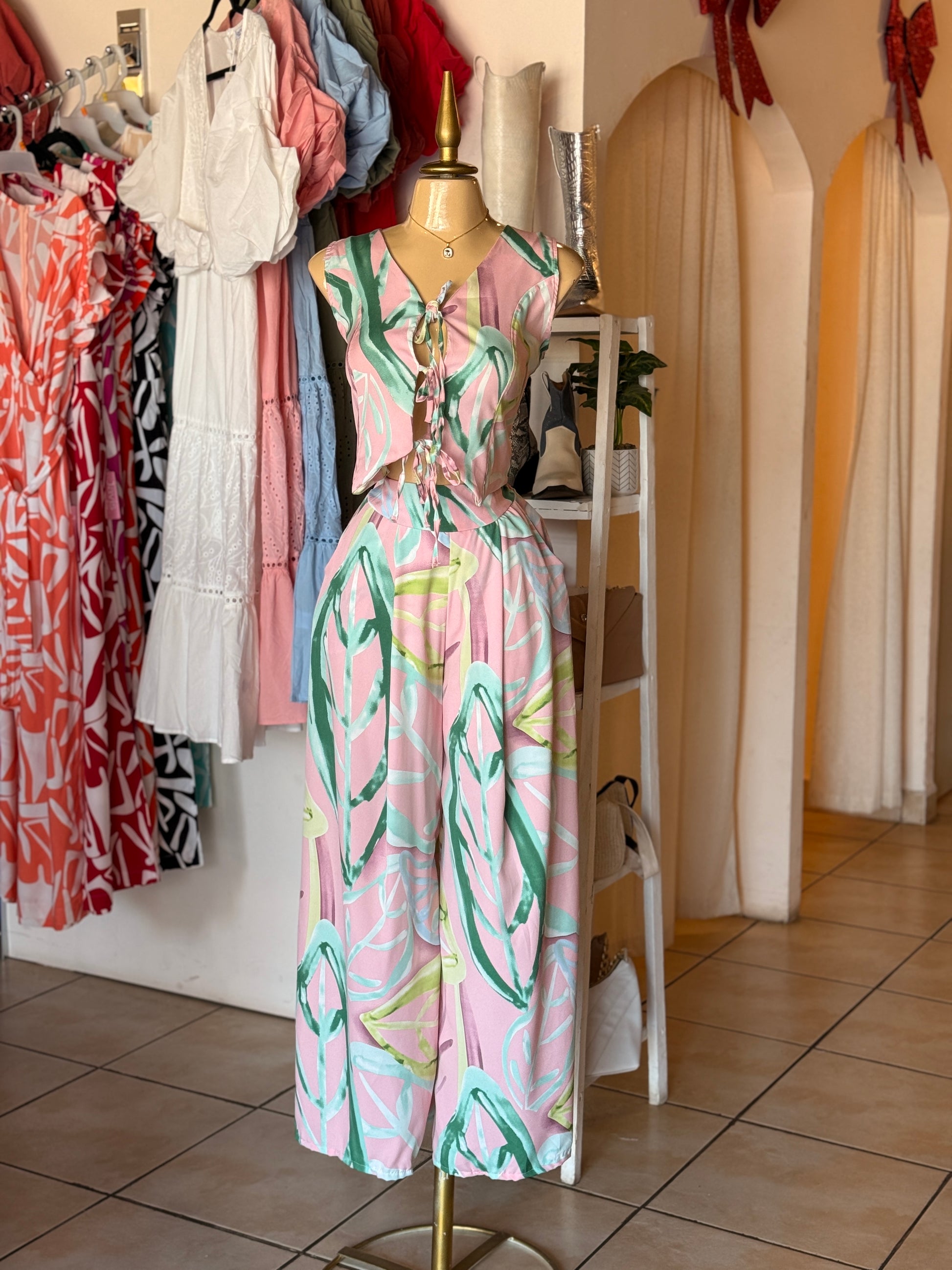 JS-42 conjunto estampado con chaleco de moños