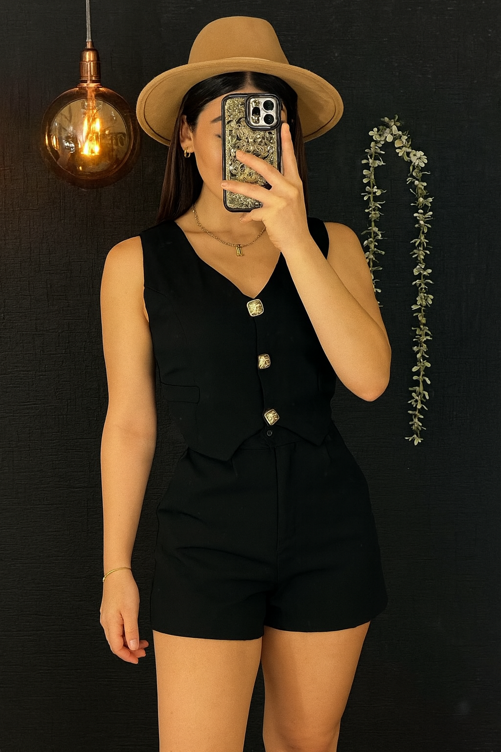 Conjunto chaleco y short