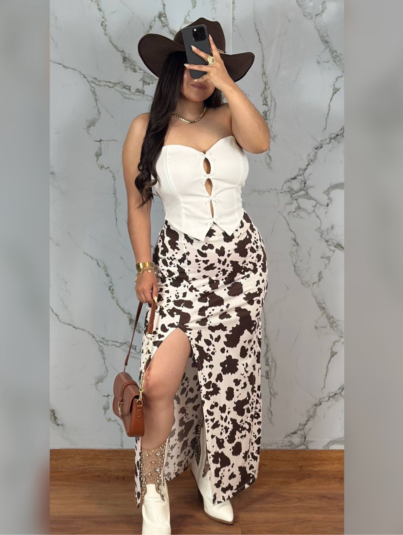 Top strapless con moñitos