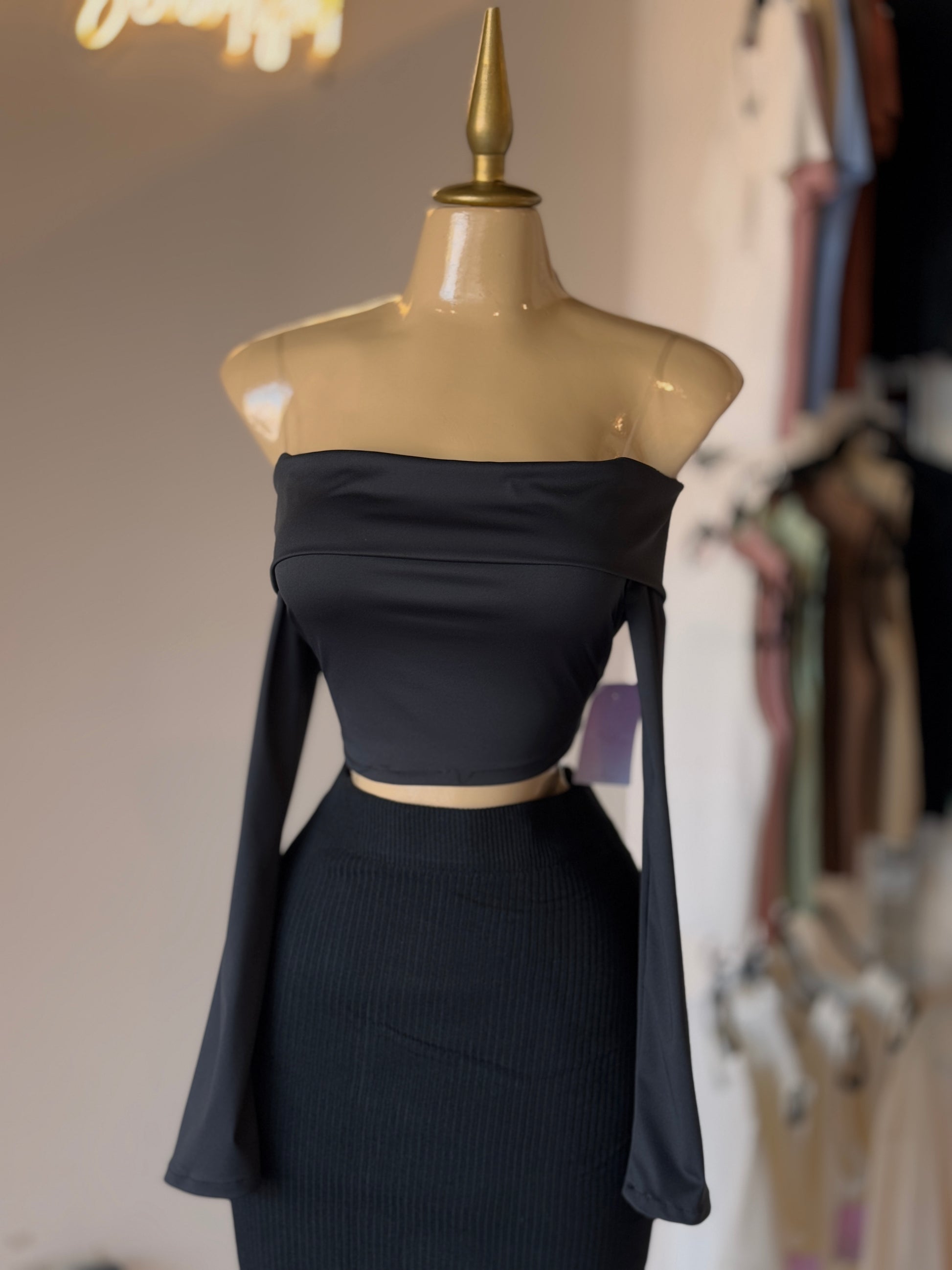 Top Off Shoulders