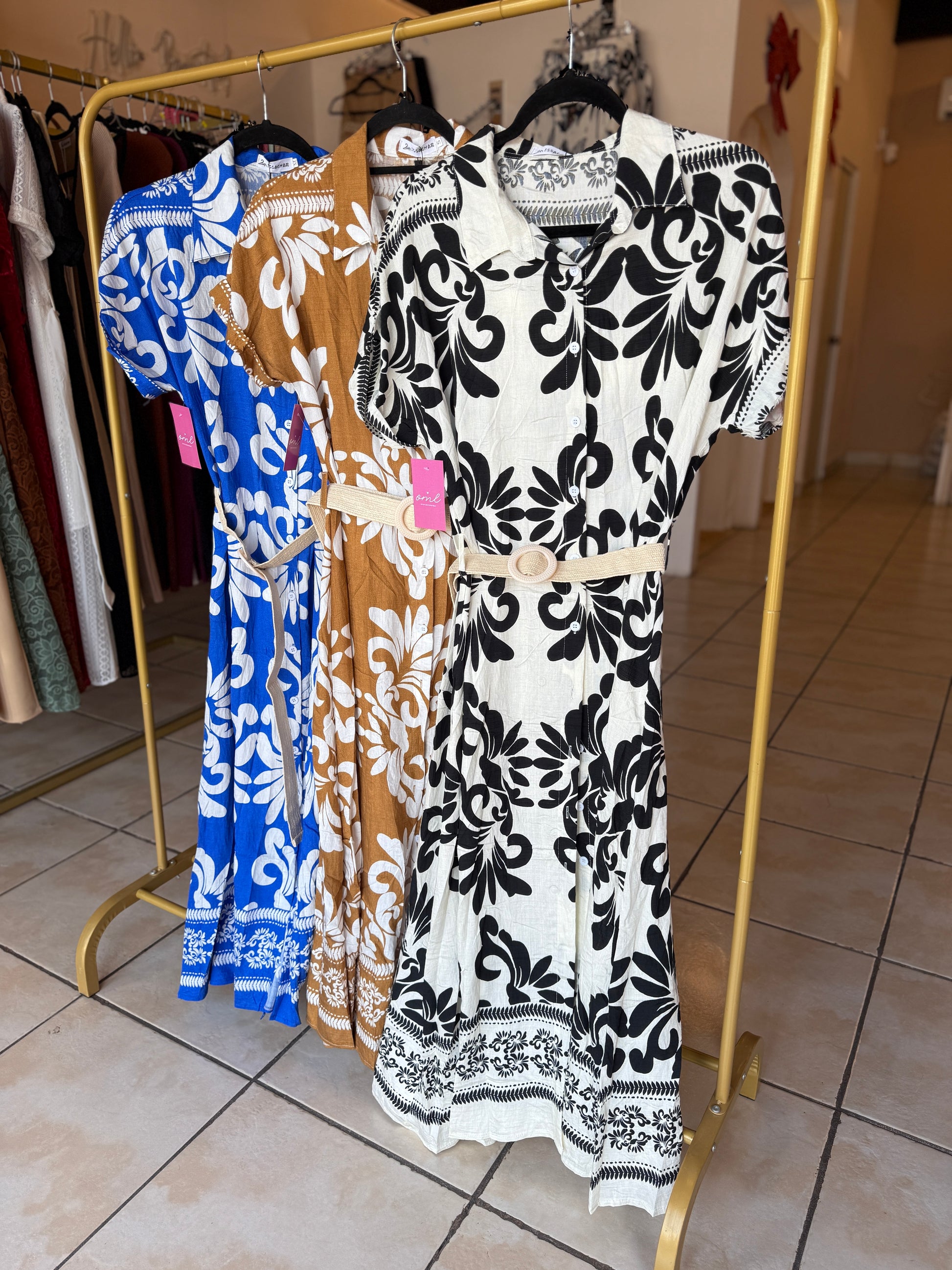 AF Vestido midi tropical