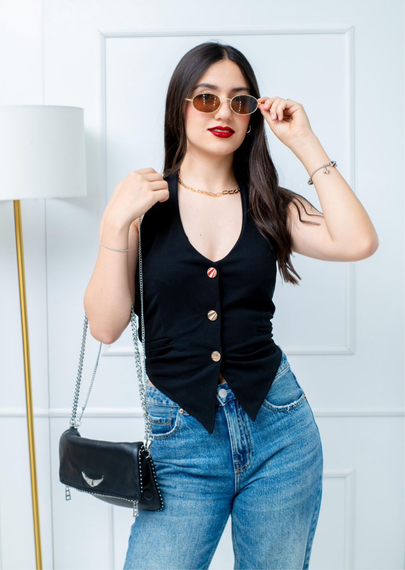 Chaleco halter botón dorado