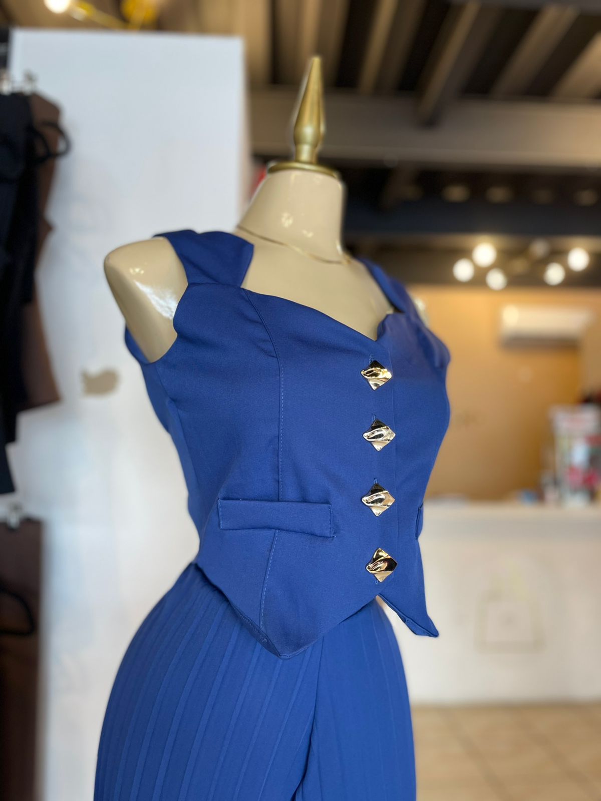 Conjunto chaleco + pantalón tableado