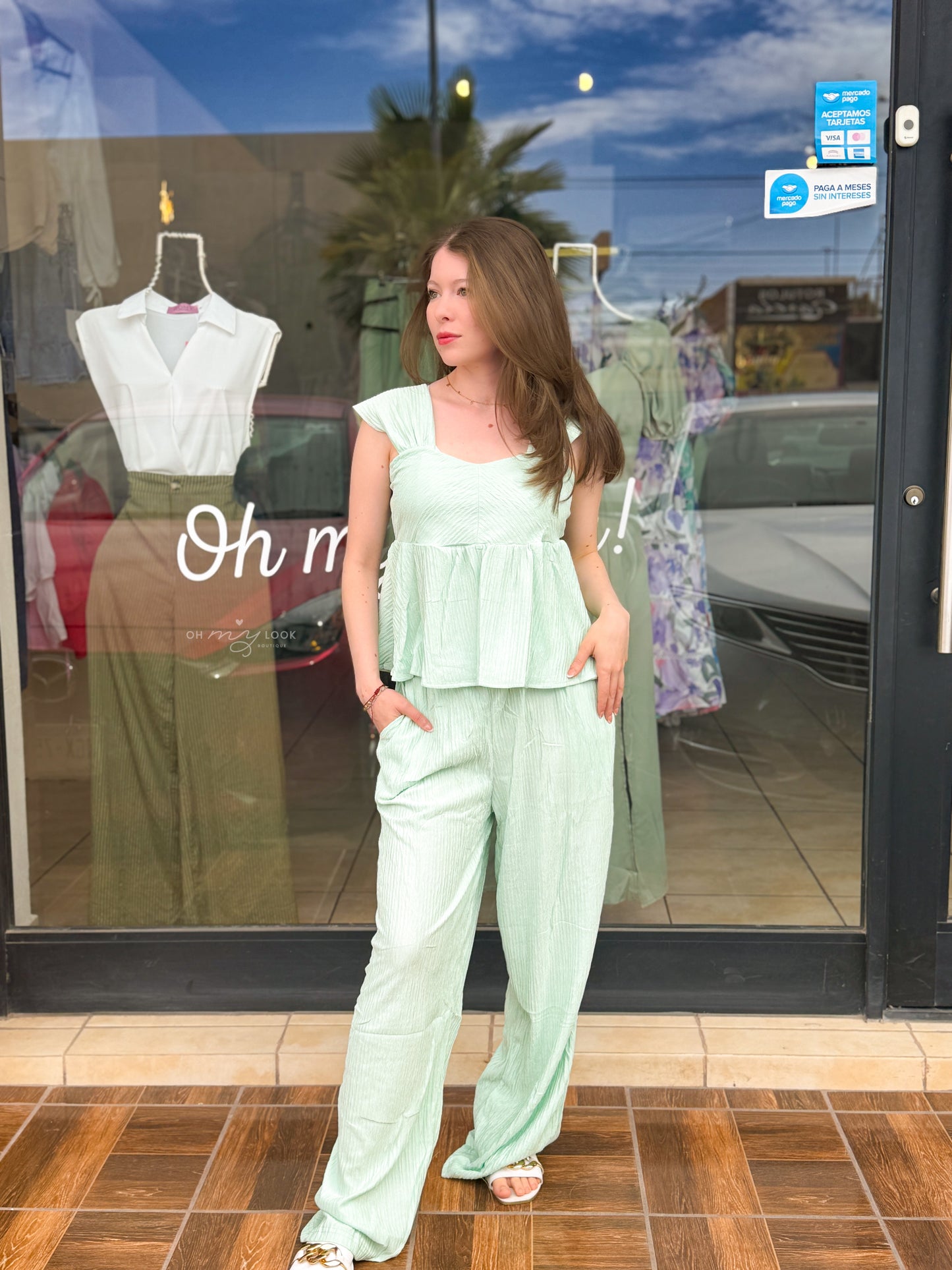 AF-102 conjunto blusa y pantalón 12332