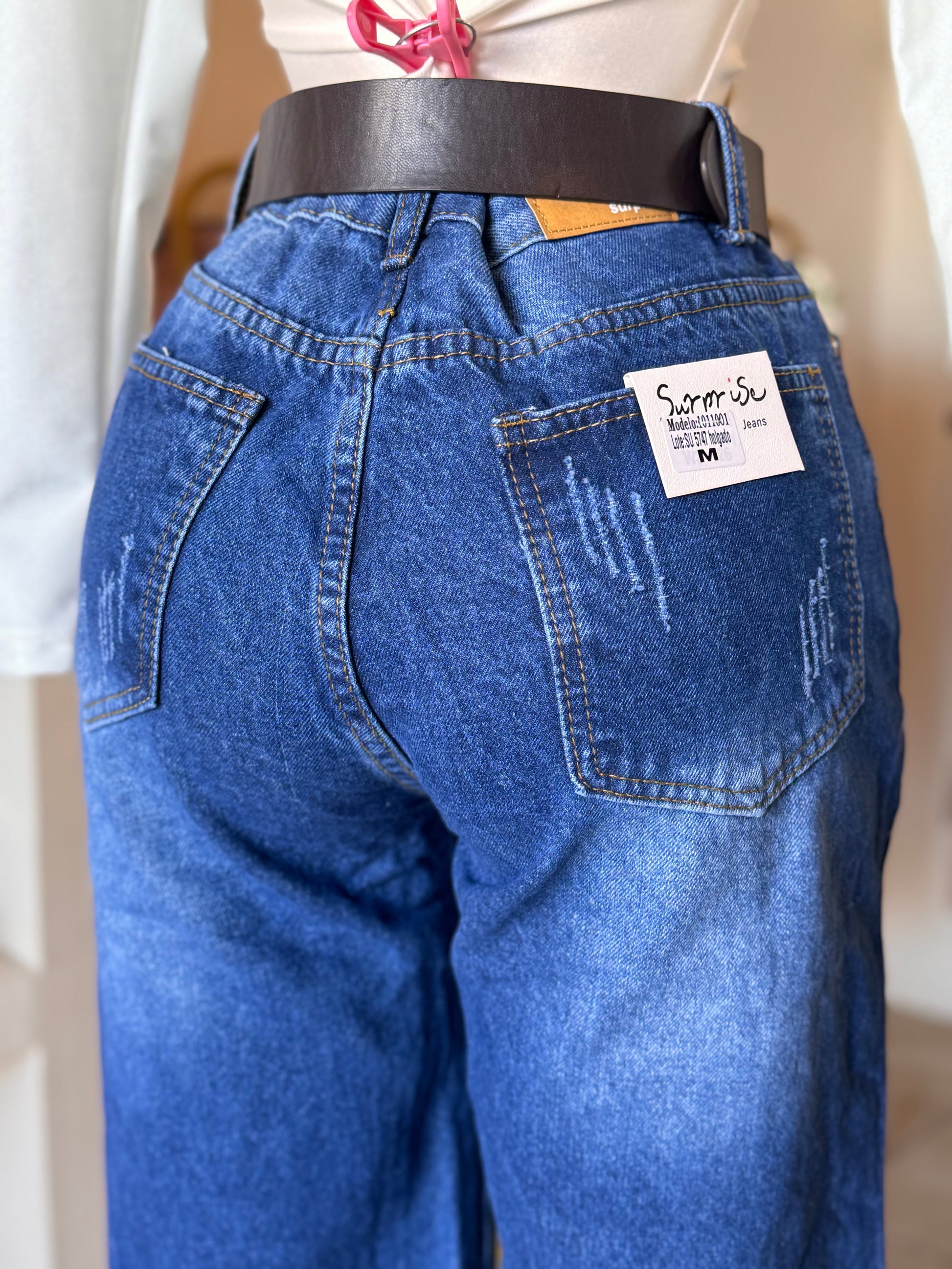5747 PANTALÓN CORTE RECTO