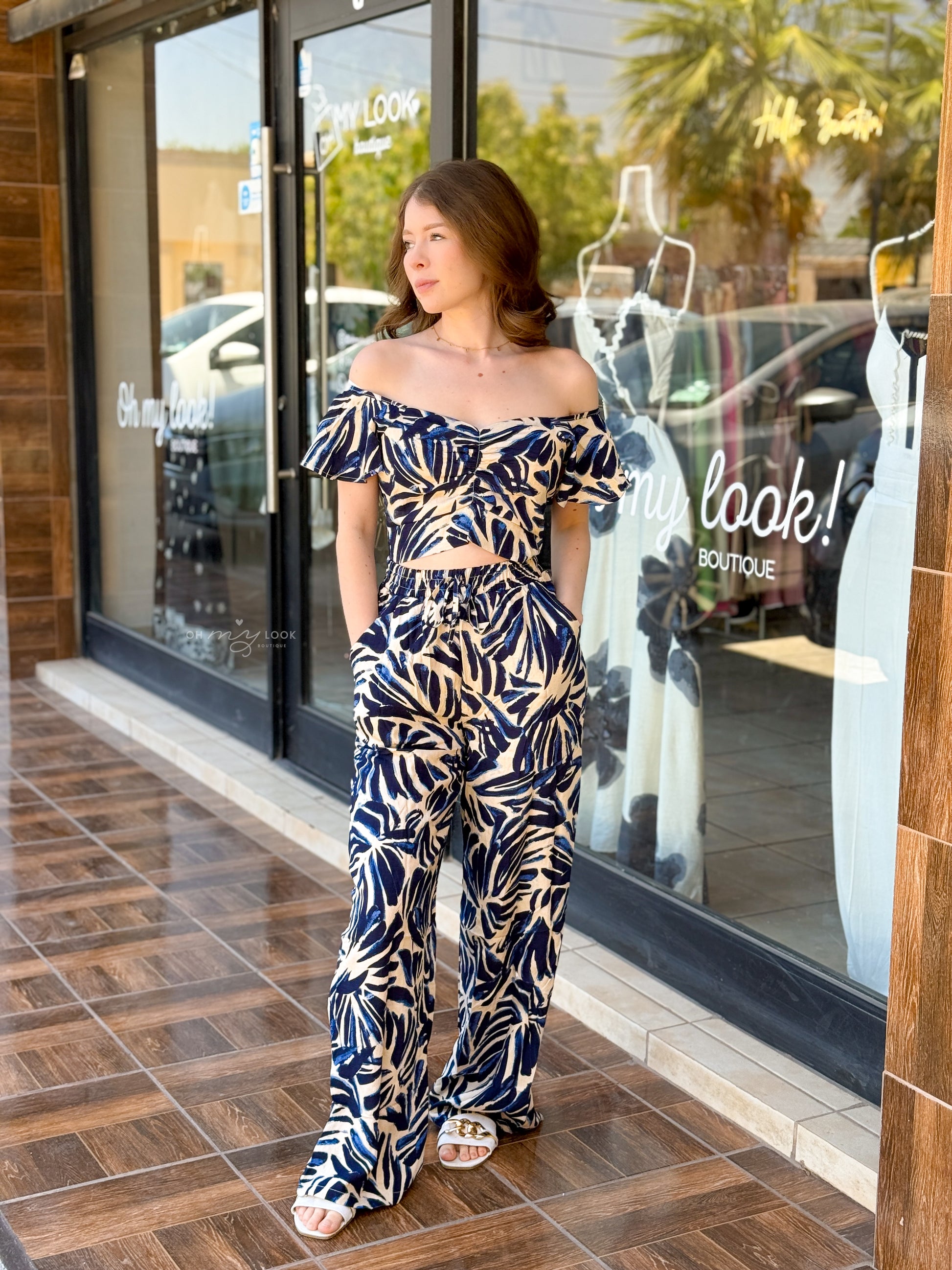 AF-76 conjunto top y pantalón hojas