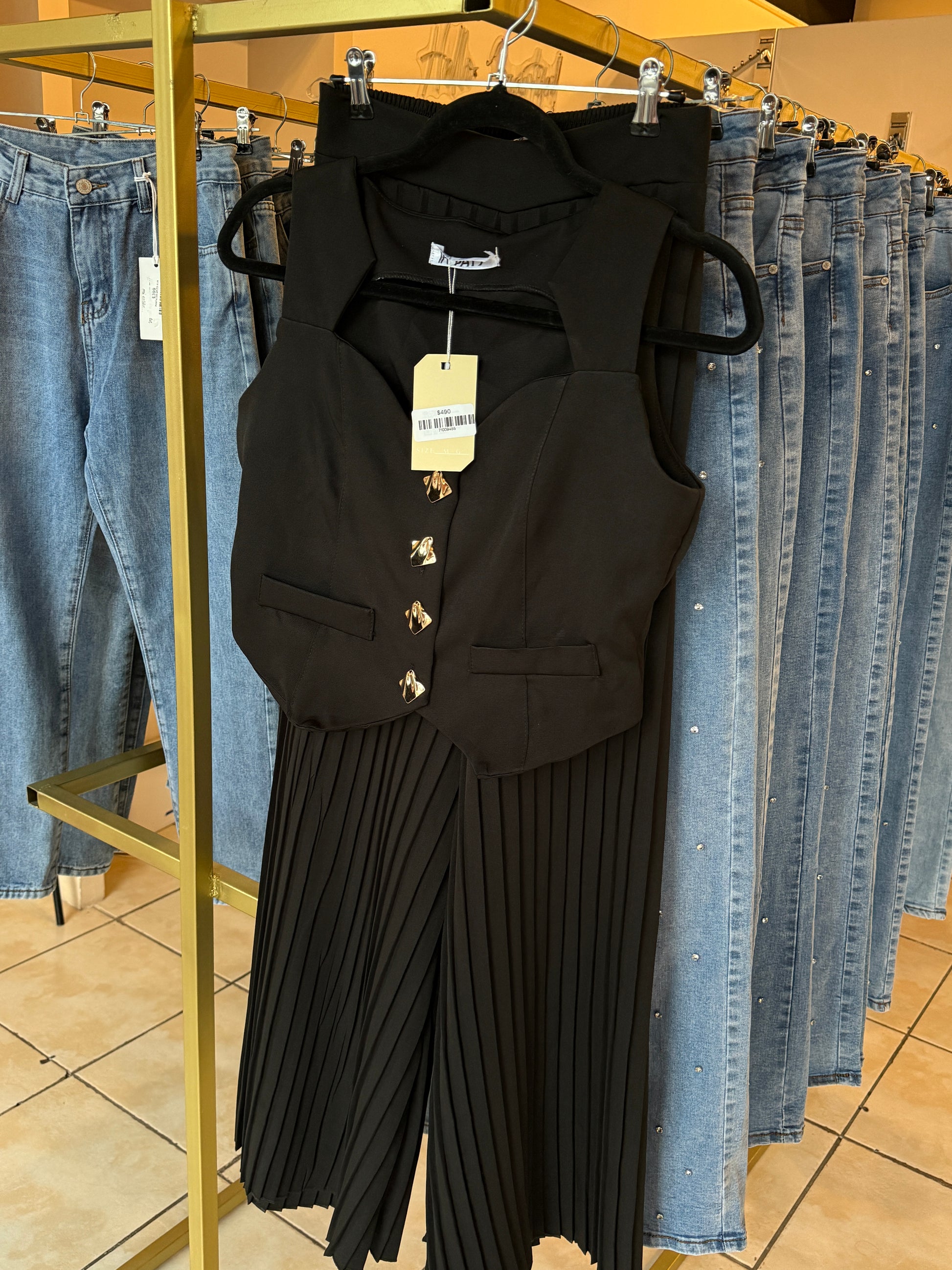 Conjunto chaleco + pantalón tableado