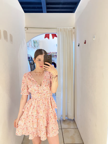 OML-03 vestido rosa con olanes