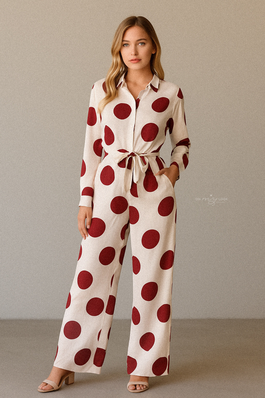 AF Conjunto estampado lunares